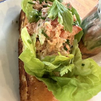 Pacific Table - Maine Lobster Roll - Seafood Near Me - Irving, Texas