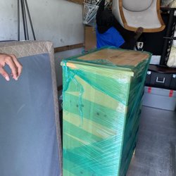 2 Pops & A Truck Movers