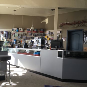 Marina Auto Stereo - Car Stereo Installation Near Me - Seaside, California
