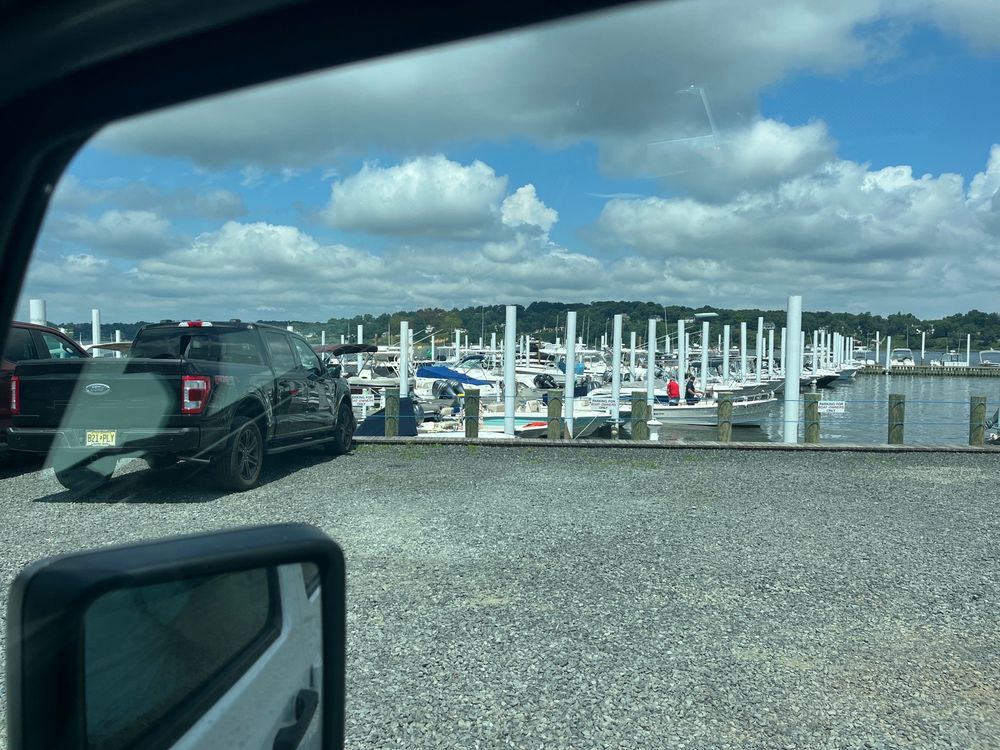 OCEANIC MARINA Updated September 2024 8 Washington St, Rumson, New