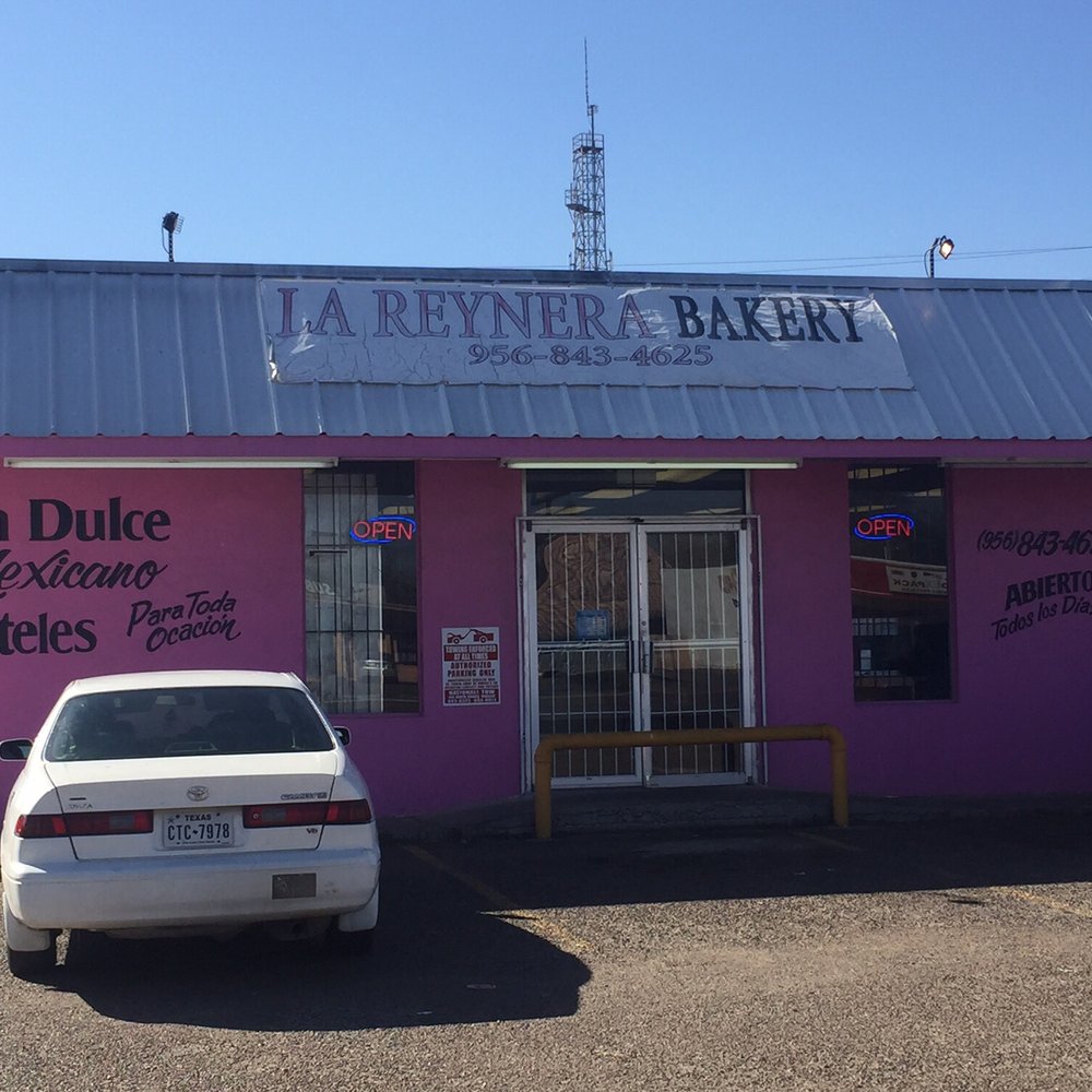 La Reynera Bakery - The front of the bakery - Bakeries Near Me - Hidalgo, Texas