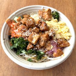 BIBIBOP Asian Grill - Custom Spicy Chicken Bowl Before Adding Choice of Sauce