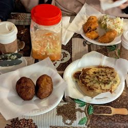Pupusas Eli Melec - Delicious food!