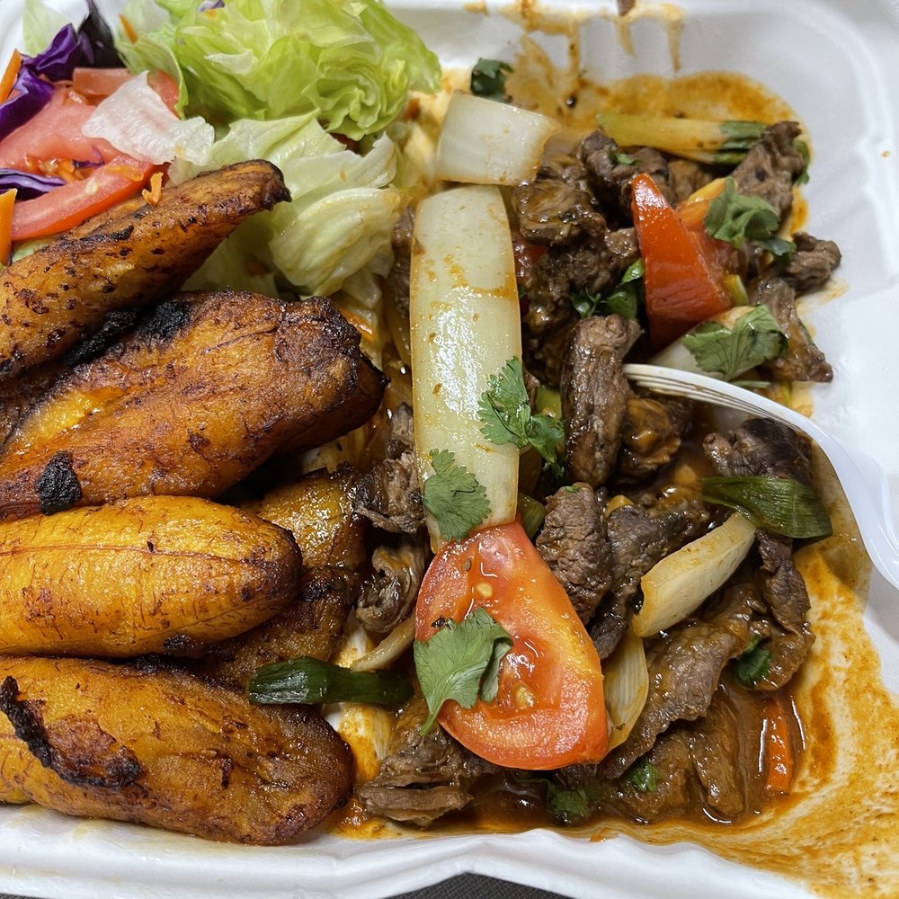 Lomo saltado no rice, no fries...terrible Lomo saltado no rice, no fries...terrible