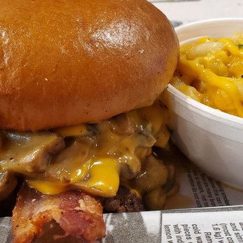 815 Gourmet Grill - The Shroom N Bacon Cheddar cheeseburger with a side of mac - Burgers Near Me - Smithfield, North Carolina
