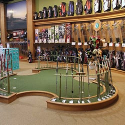 DICK'S Sporting Goods