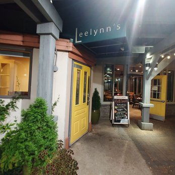 Leelynn's - Back of the restaurant - on the same side as the liquor store. - Lounges Near Me - Ellicott City, Maryland Leelynn's - Back of the restaurant - on the same side as the liquor store. - Lounges Near Me - Ellicott City, Maryland