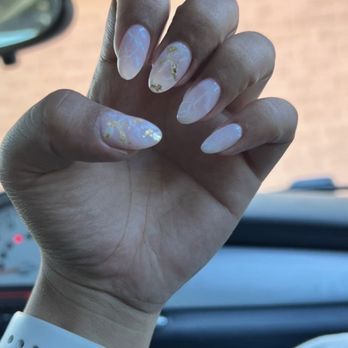 Shiny Nails - Nail Salons Near Me - Carson, California