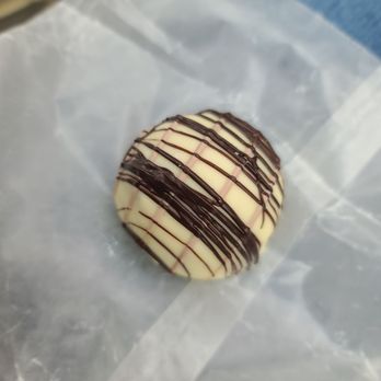 Le Chocolat Du Bouchard - Chocolatiers & Shops Near Me - Naperville, Illinois
