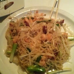 Singapore stir fry..... Good, but missing the curry powder. Singapore stir fry..... Good, but missing the curry powder.