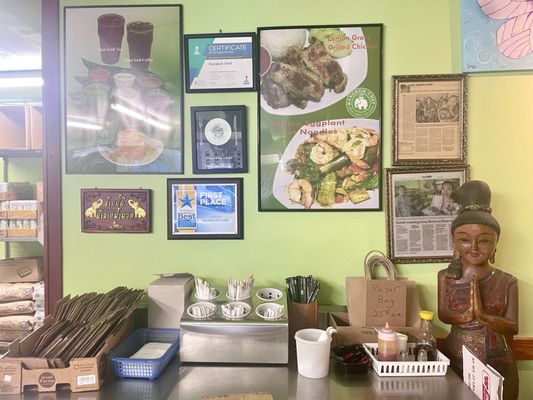 Bangkok Chef Nuuanu by null