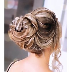 JHK Bridal - Updo