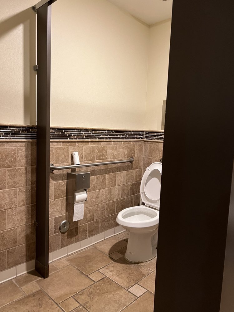 THERA HEALTH SPA Updated November 2024 27 Photos & 93 Reviews 650