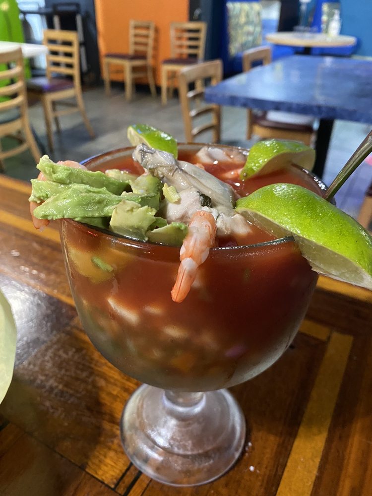 Los Arcos Mexican Restaurant 