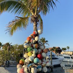 Blackfin Resort & Marina - Buoy tree