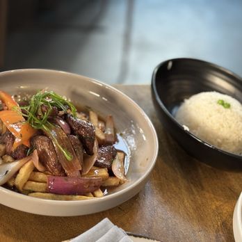 Limon - Lomo Saltado - Tapas/Small Plates Near Me - Burlingame, California Limon - Lomo Saltado - Tapas/Small Plates Near Me - Burlingame, California