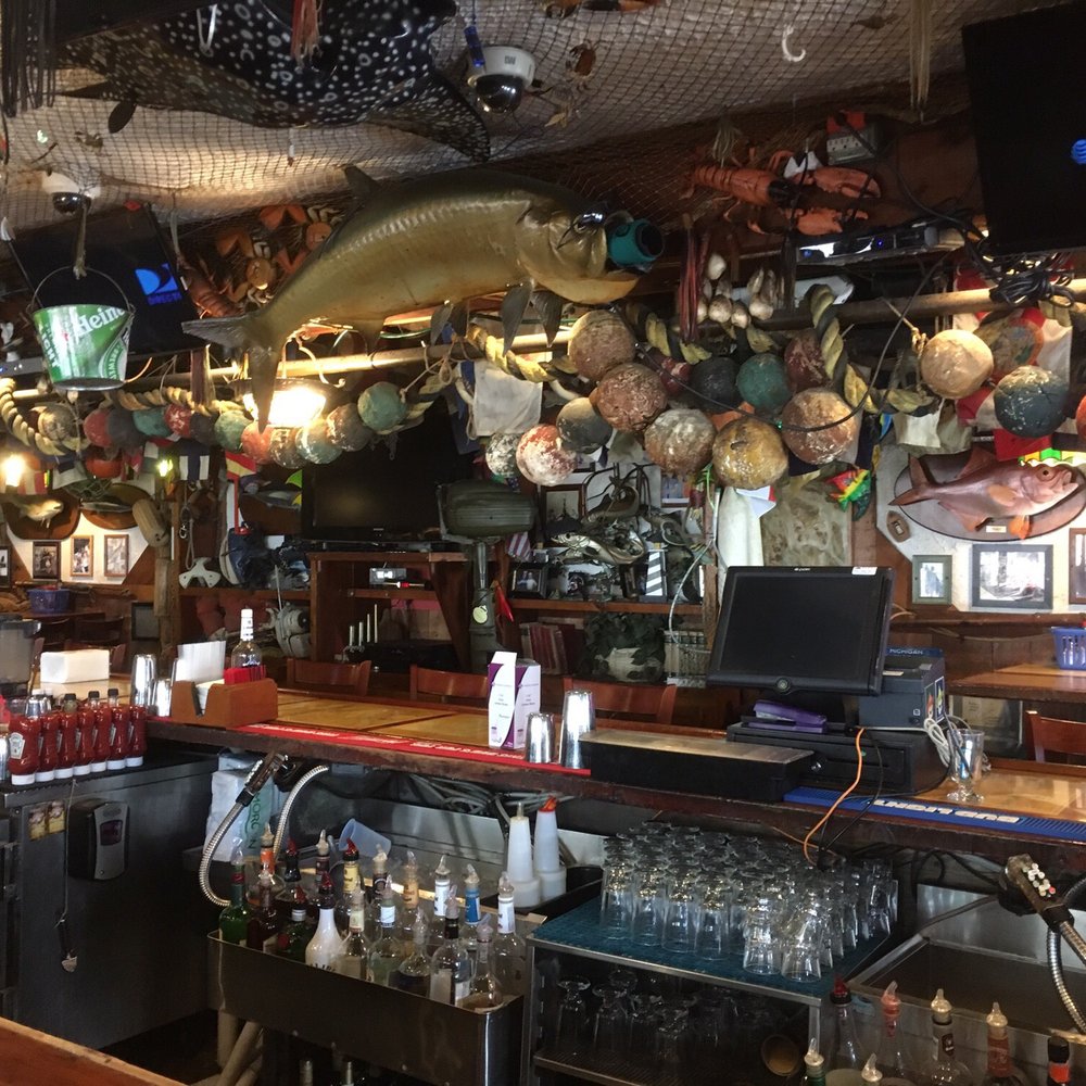 Briny Irish Pub - Schtufff - American Near Me - Pompano Beach, Florida