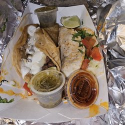 1 taco al pastor/ 1 carne asada