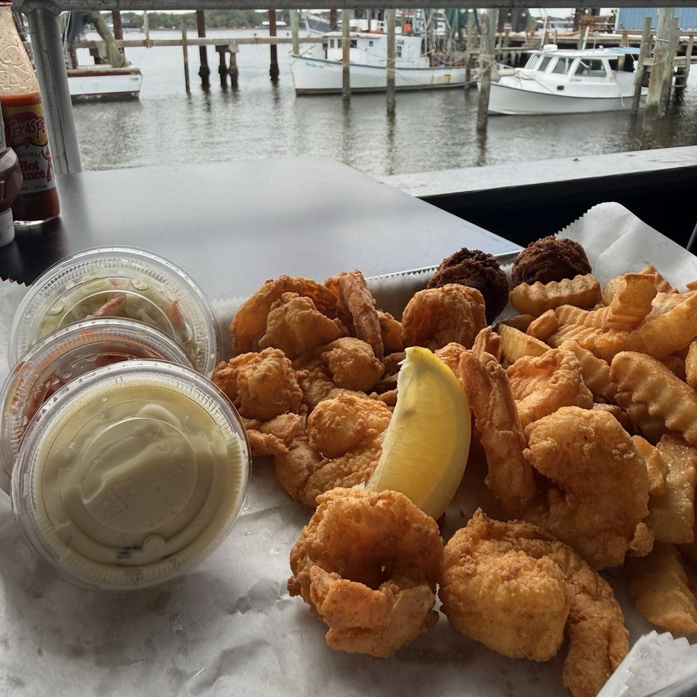 Safe Harbor Seafood - Fried shrimp platter - Seafood Near Me - Jacksonville, Florida Safe Harbor Seafood - Fried shrimp platter - Seafood Near Me - Jacksonville, Florida