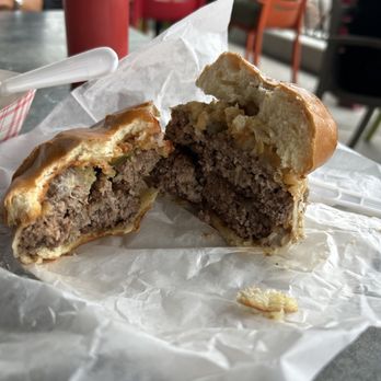 Pinky's Westside Grill - White trash burger - American Near Me - Huntersville, North Carolina Pinky's Westside Grill - White trash burger - American Near Me - Huntersville, North Carolina