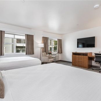 Marshall Suites Bainbridge Island, SureStay Collection - Double Queen Guest Room - Hotels Near Me - Bainbridge Island, Washington Marshall Suites Bainbridge Island, SureStay Collection - Double Queen Guest Room - Hotels Near Me - Bainbridge Island, Washington