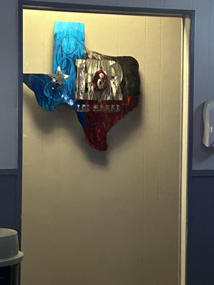 H&R ICE HOUSE Updated November 2024 1819 Goliad Rd, San Antonio