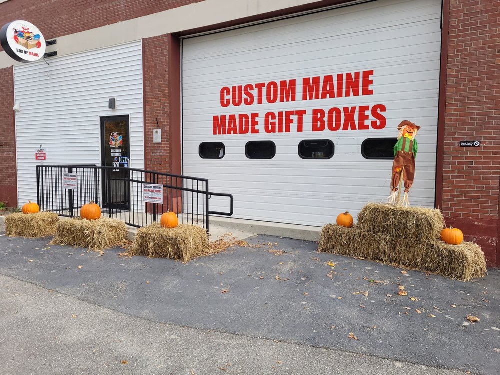 BOX OF MAINE Updated August 2024 34 Abbott, Brewer, Maine Gift