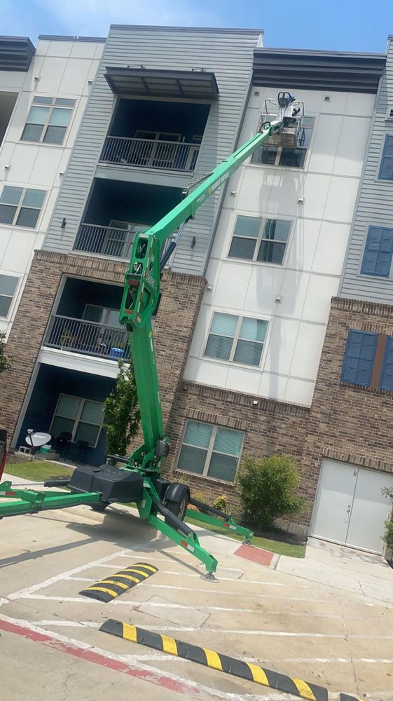 Slide of R & M Roofing