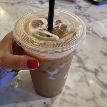 Junk & Java - Cinnamon roll Latte w/ almond milk, no whip cream! This is so delicious and really reminds me of taking a bite of a warm cinnamon bun! - Coffee & Tea Near Me - Westerly, Rhode Island