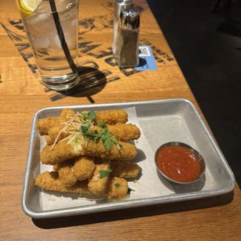 BJ's Restaurant & Brewhouse - Mozzarella Sticks - Breweries Near Me - Las Vegas, Nevada BJ's Restaurant & Brewhouse - Mozzarella Sticks - Breweries Near Me - Las Vegas, Nevada