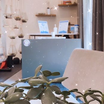 Valia Lifestyle - Waiting area - Preventive Medicine Near Me - Los Angeles, California Valia Lifestyle - Waiting area - Preventive Medicine Near Me - Los Angeles, California