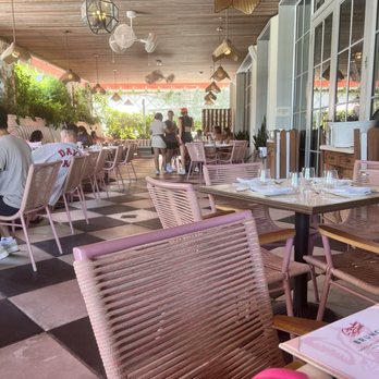 Strawberry Moon - Patio area - Mediterranean Near Me - Miami Beach, Florida Strawberry Moon - Patio area - Mediterranean Near Me - Miami Beach, Florida
