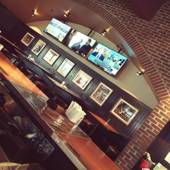 Cask'n Flagon - Sports Bars Near Me - Boston, Massachusetts