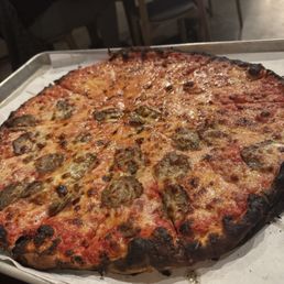 Mozz & tomato pizza with extra cheese, half meatball