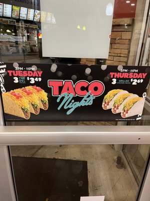 Del Taco by null