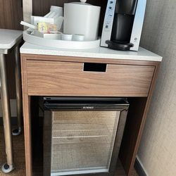 EVEN Hotel New York - Times Square South - Fridge plus keurig