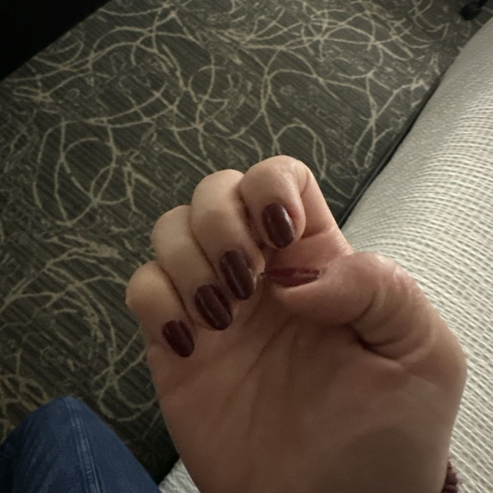 My middle finger is already chipped, and the polish doesn't completely cover the edge on the bottom of some other fingers. My middle finger is already chipped, and the polish doesn't completely cover the edge on the bottom of some other fingers.