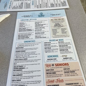 Grannie's Restaurant - Breakfast & Brunch Near Me - Crystal River, Florida