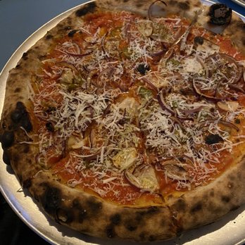 Lupita Pizzaria - Spicy tomato Pizza - Pizza Near Me - Lisbon, 11