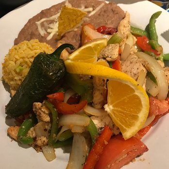 Miguel's Baja Grill - Chicken fajitas - Mexican Near Me - Moab, Utah