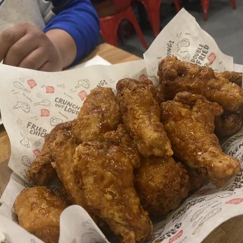 Bonchon South West Las Vegas - Albertsons chicken?! Ugh disappointed - Chicken Wings Near Me - Las Vegas, Nevada Bonchon South West Las Vegas - Albertsons chicken?! Ugh disappointed - Chicken Wings Near Me - Las Vegas, Nevada