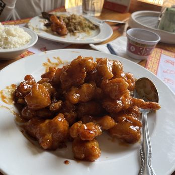 Fresh Wok - General tso chicken - Chinese Near Me - Port Angeles, Washington