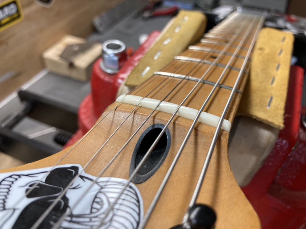 REYNOLDS GUITAR REPAIR Updated September 2024 10 Photos Reno