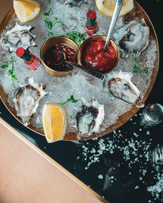 CH Steakhouse & Bar by null