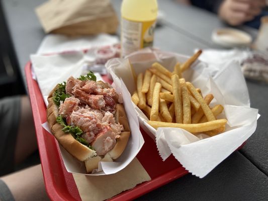 Harraseeket Lunch and Lobster Company by null