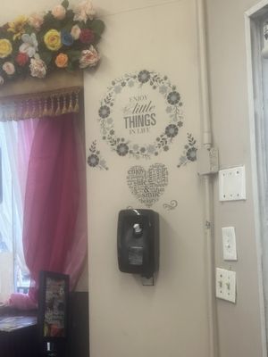 Gondres Bakery by null