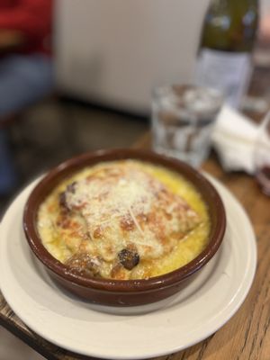 Pizzeria La Sorrentina by null