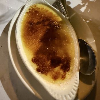 Gibsons Bar & Steakhouse - Crème brûlée - Steakhouses Near Me - Chicago, Illinois Gibsons Bar & Steakhouse - Crème brûlée - Steakhouses Near Me - Chicago, Illinois