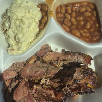 Lantana Lucy's BBQ - Brisket plate w/ potato salad & baked beans - Barbeque Near Me - Crossville, Tennessee Lantana Lucy's BBQ - Brisket plate w/ potato salad & baked beans - Barbeque Near Me - Crossville, Tennessee