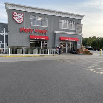 PIGGLY WIGGLY SUPER MARKET - Updated October 2025 - 37
